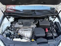 تۆیۆتا کامری